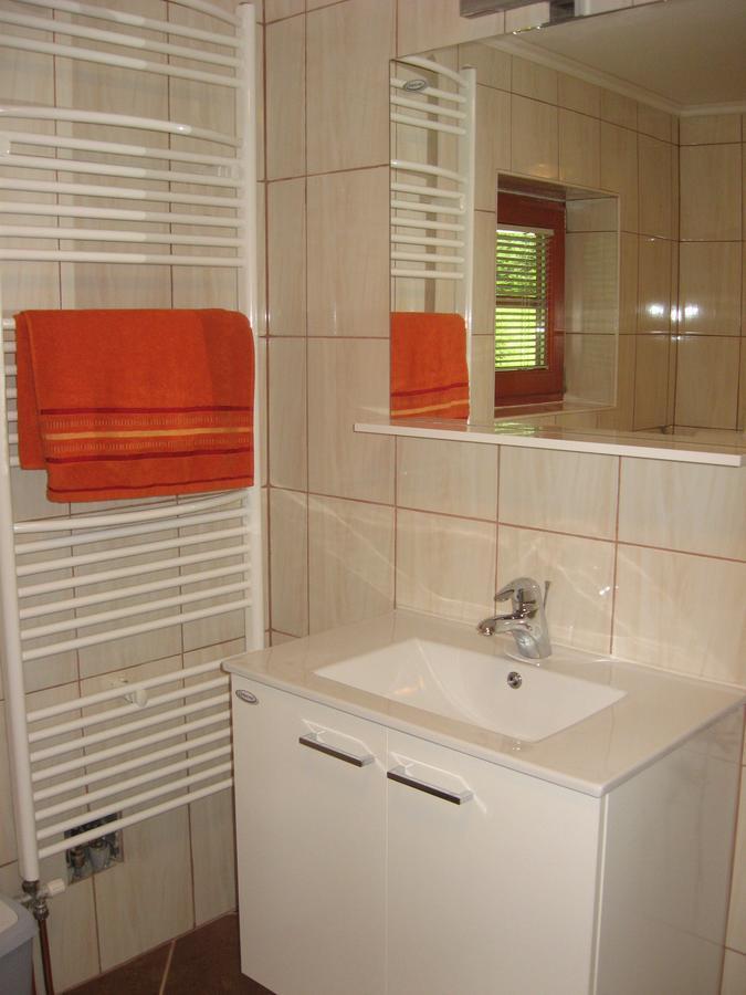 לוצ'ה Apartmaji Brloznica Pod Veliko Planino חדר תמונה